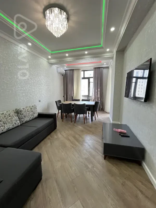 Satılır 2 otaqlı yeni tikili 100 m²