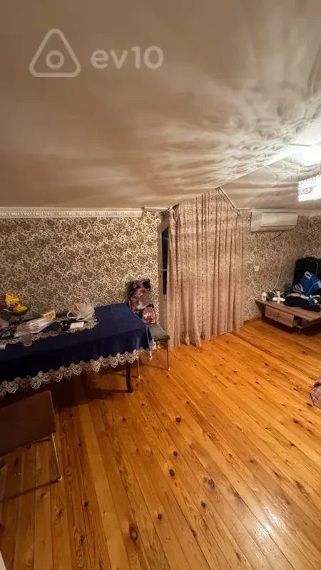 Kirayə verilir 2 otaqlı yeni tikili 50 m²