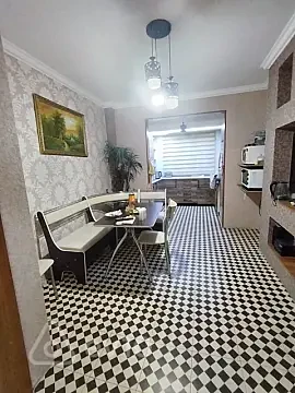 Satılır 4 otaqlı köhnə tikili 100 m² — Bakı, Suraxanı 4 otaq 100.00 m²