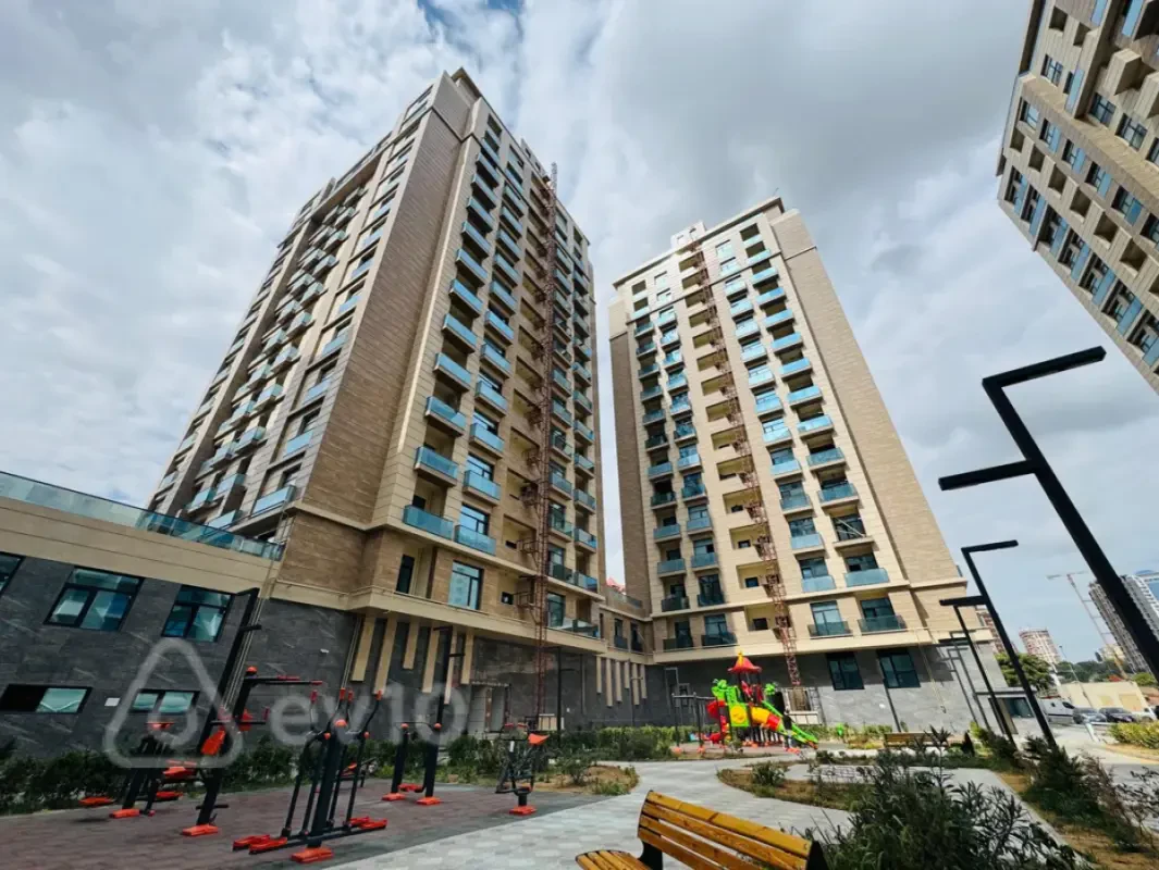 Kirayə verilir 3 otaqlı yeni tikili 100 m²