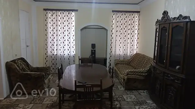 Kirayə verilir 3 otaqlı köhnə tikili 80 m² — Bakı, Yasamal 3 otaq 80.00 m²