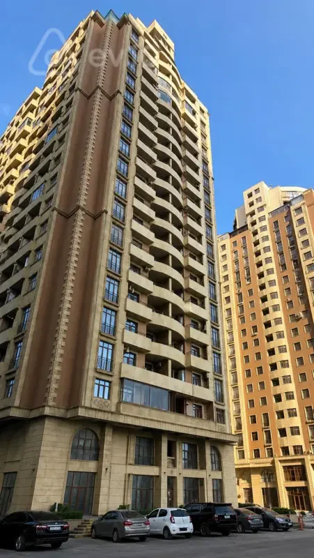 Satılır 2 otaqlı yeni tikili 76 m²