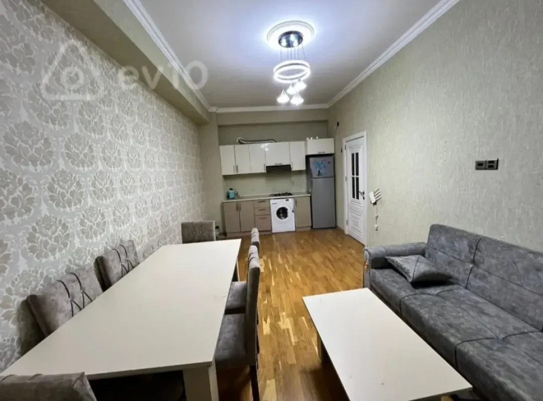 Kirayə verilir 2 otaqlı yeni tikili 65 m²