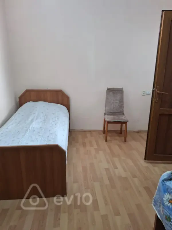 Kirayə verilir 2 otaqlı həyət evi 35 m²