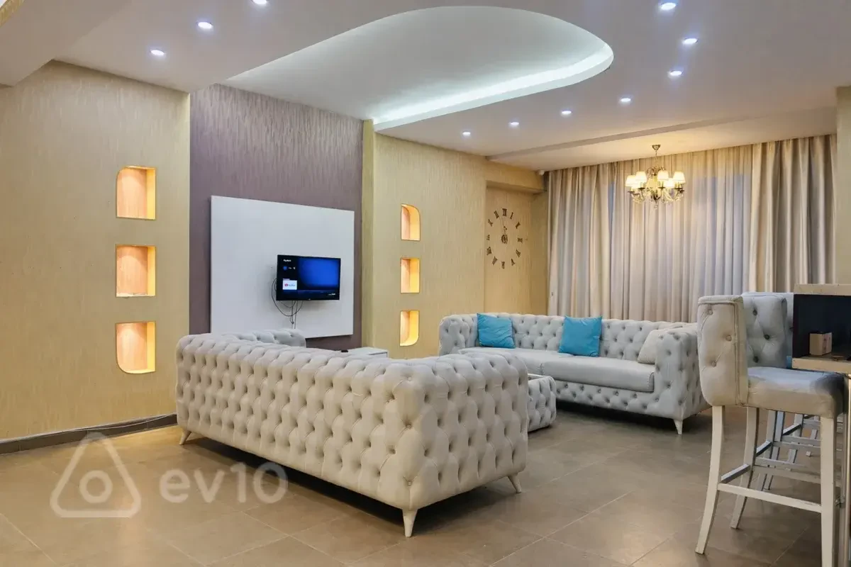 Kirayə verilir 3 otaqlı yeni tikili 130 m²