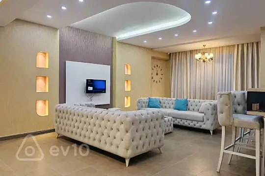 Kirayə verilir 3 otaqlı yeni tikili 130 m² — Bakı, Nizami 3 otaq 130.00 m²
