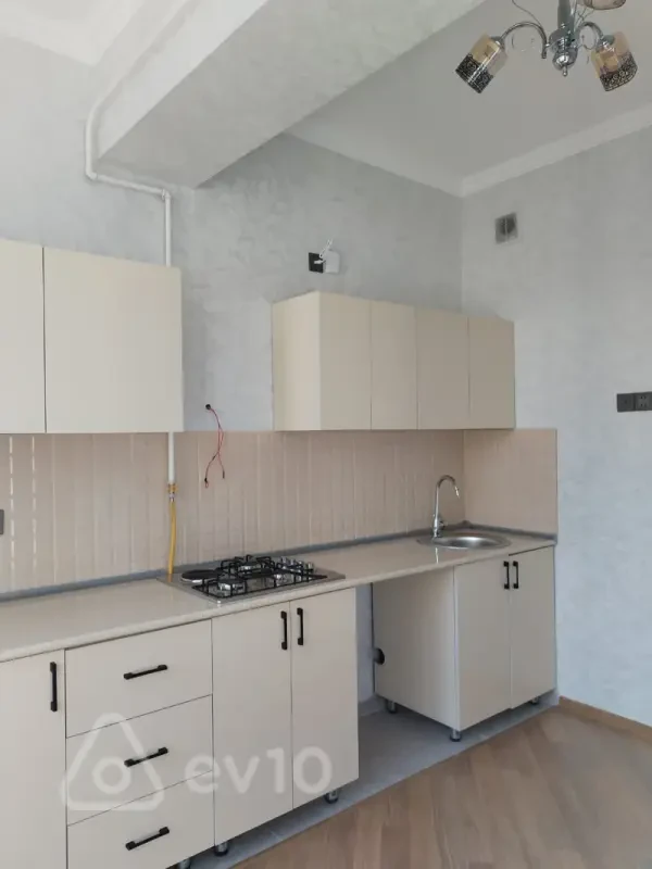 Satılır 2 otaqlı yeni tikili 90 m²