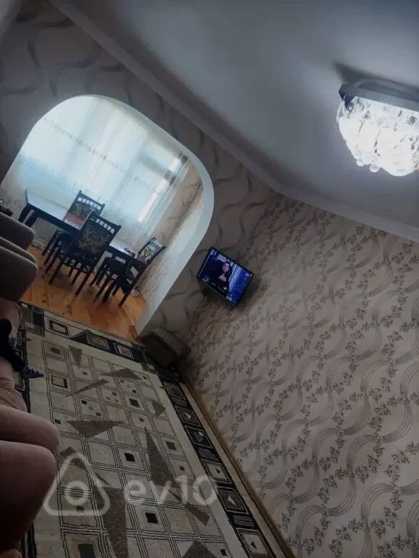 Kirayə verilir 3 otaqlı yeni tikili 70 m²