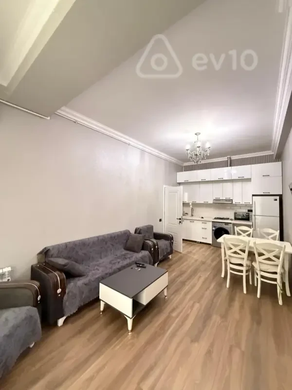 Kirayə verilir 2 otaqlı yeni tikili 65 m²