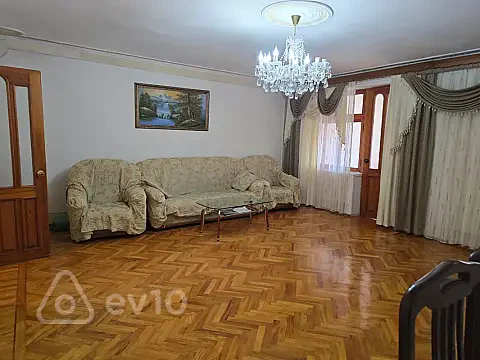 Kirayə verilir 3 otaqlı köhnə tikili 59 m² — Bakı, Nərimanov 3 otaq 59.00 m²