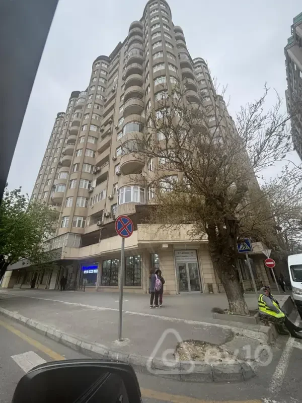 Satılır 2 otaqlı yeni tikili 91 m²