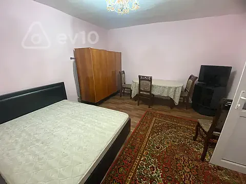 Kirayə verilir 1 otaqlı həyət evi 40 m² — Bakı, Səbail 1 otaq 40.00 m²