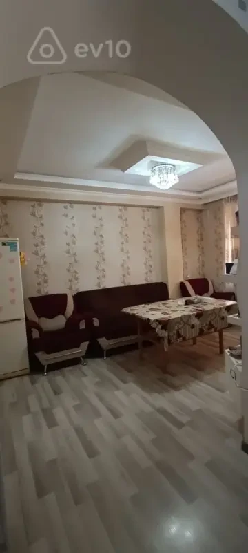Kirayə verilir 2 otaqlı yeni tikili 44 m²