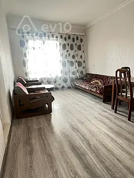 Kirayə verilir 2 otaqlı köhnə tikili 66 m² — Bakı, Binəqədi 2 otaq 66.00 m²