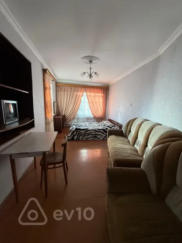 Kirayə verilir 2 otaqlı həyət evi 60 m²
