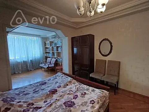 Kirayə verilir 2 otaqlı köhnə tikili 100 m² — Bakı, Yasamal 2 otaq 100.00 m²