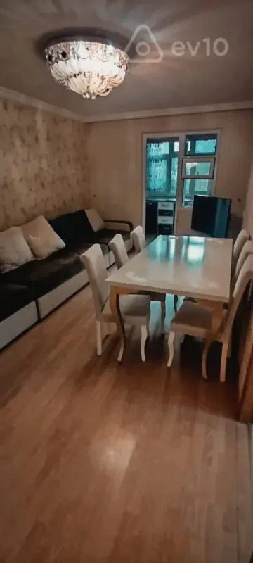 Kirayə verilir 3 otaqlı köhnə tikili 65 m²