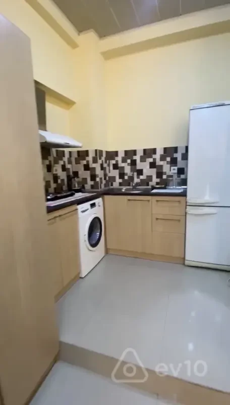 Kirayə verilir 1 otaqlı yeni tikili 30 m²