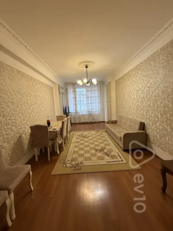 Kirayə verilir 3 otaqlı yeni tikili 100 m²