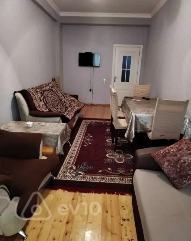 Kirayə verilir 2 otaqlı yeni tikili 60 m²