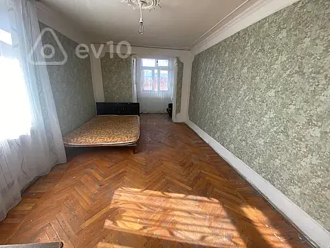 Kirayə verilir 1 otaqlı köhnə tikili 40 m² — Bakı, Xətai 1 otaq 40.00 m²