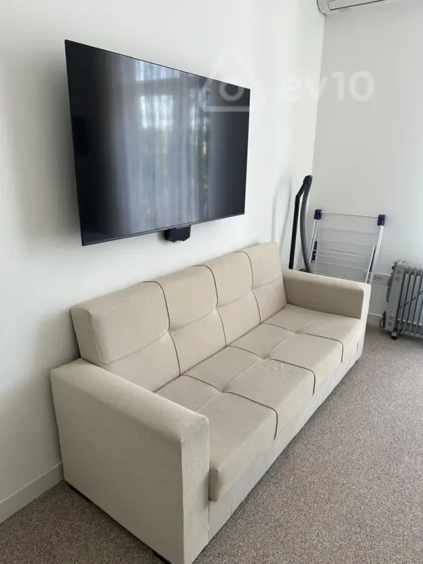 Kirayə verilir 1 otaqlı yeni tikili 38 m²