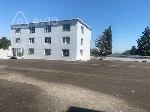 Kirayə verilir mənzil 5700 m² — Bakı, Binəqədi 5700.00 m²