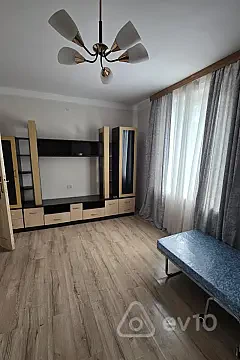 Kirayə verilir 2 otaqlı köhnə tikili 50 m² — Bakı, Yasamal 2 otaq 50.00 m²