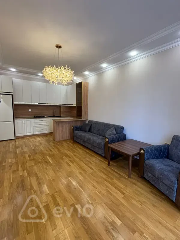 Kirayə verilir 2 otaqlı yeni tikili 52 m²