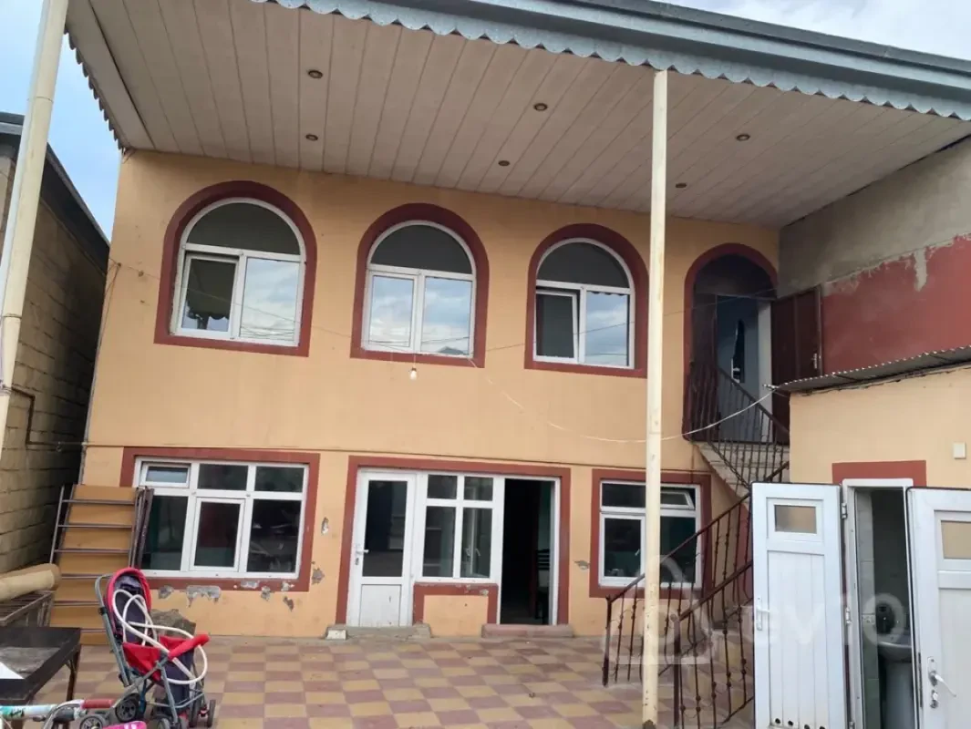 Kirayə verilir 3 otaqlı həyət evi 100 m²