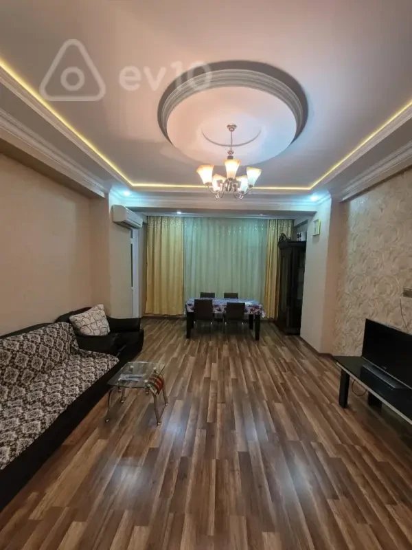 Kirayə verilir 2 otaqlı yeni tikili 75 m²