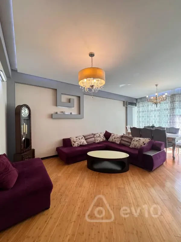 Kirayə verilir 3 otaqlı yeni tikili 113 m²