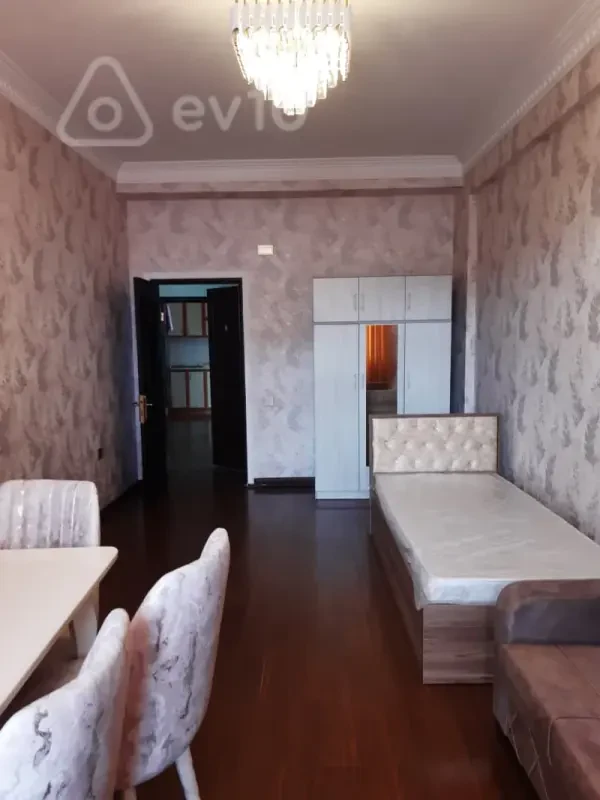 Kirayə verilir 2 otaqlı yeni tikili 95 m²