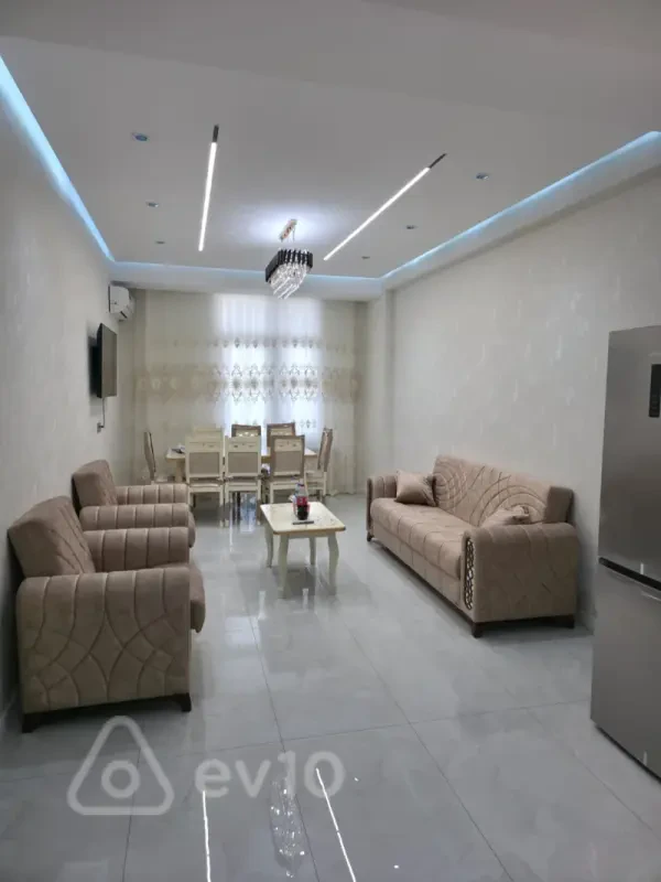 Kirayə verilir 3 otaqlı yeni tikili 115 m²