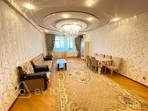 Kirayə verilir 4 otaqlı yeni tikili 160 m² — Bakı, Nəsimi 4 otaq 160.00 m²