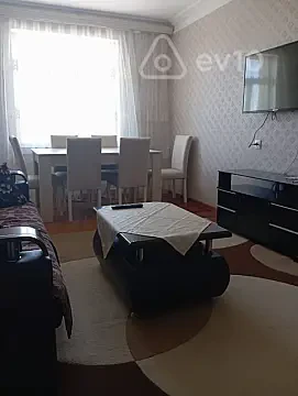 Kirayə verilir 2 otaqlı köhnə tikili 60 m² — Bakı, Xətai 2 otaq 60.00 m²