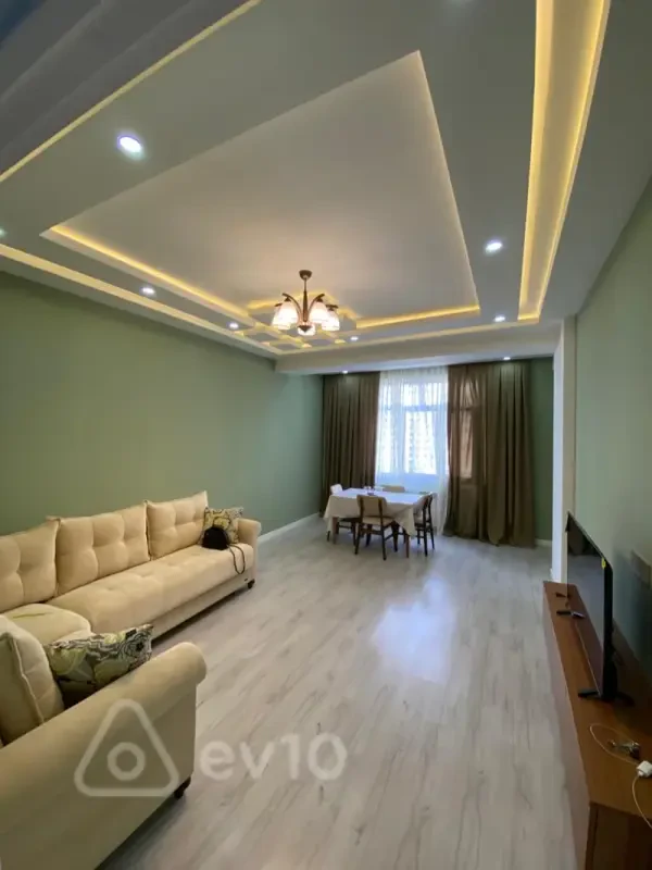 Kirayə verilir 2 otaqlı yeni tikili 90 m²