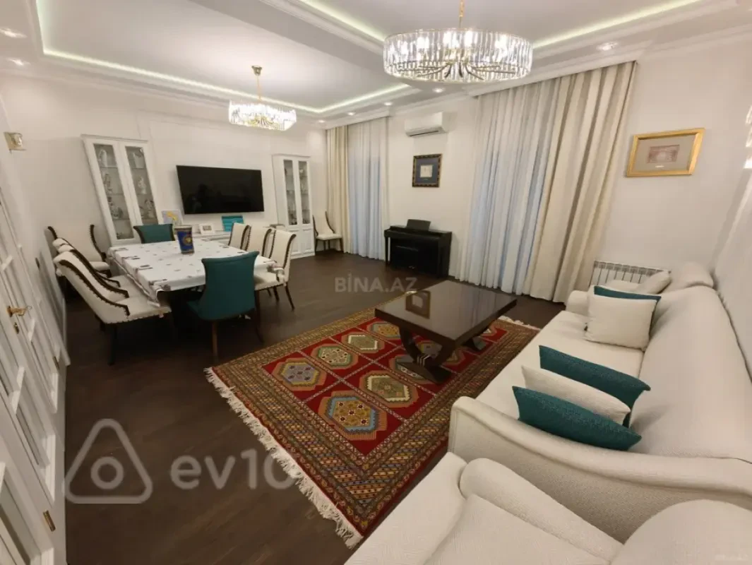 Kirayə verilir 4 otaqlı yeni tikili 215 m²