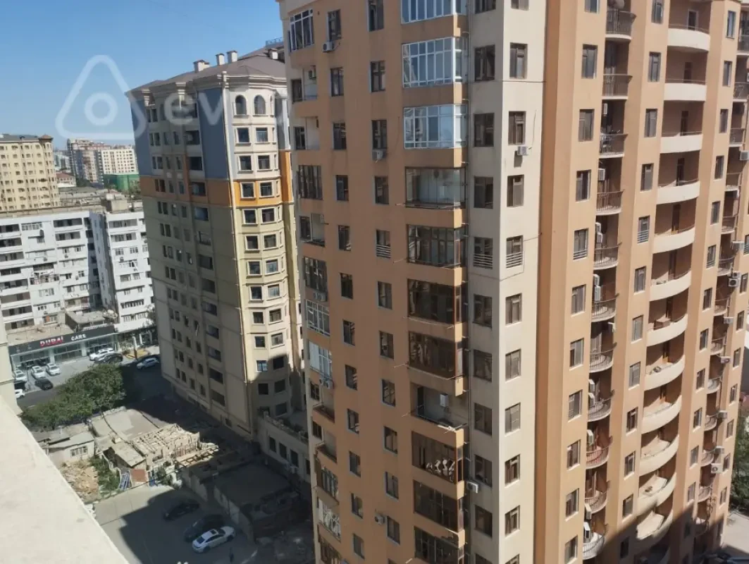Kirayə verilir 2 otaqlı yeni tikili 50 m²