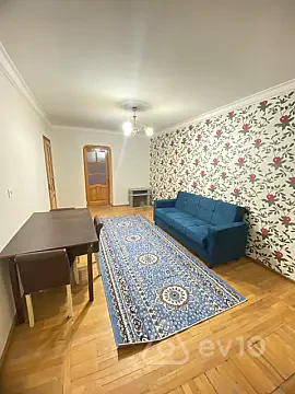 Kirayə verilir 2 otaqlı köhnə tikili 60 m² — Bakı, Nizami 2 otaq 60.00 m²