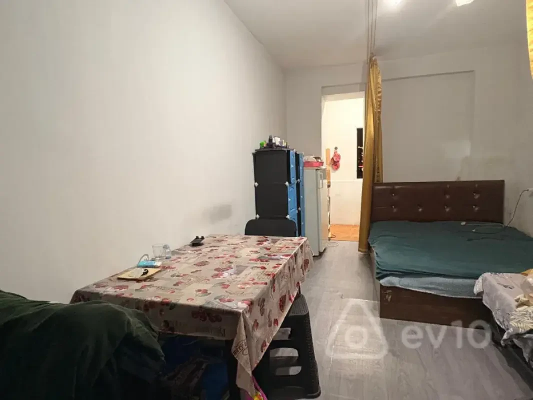 Kirayə verilir 1 otaqlı köhnə tikili 40 m²