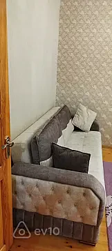 Kirayə verilir 3 otaqlı köhnə tikili 80 m² — Bakı, Nizami 3 otaq 80.00 m²