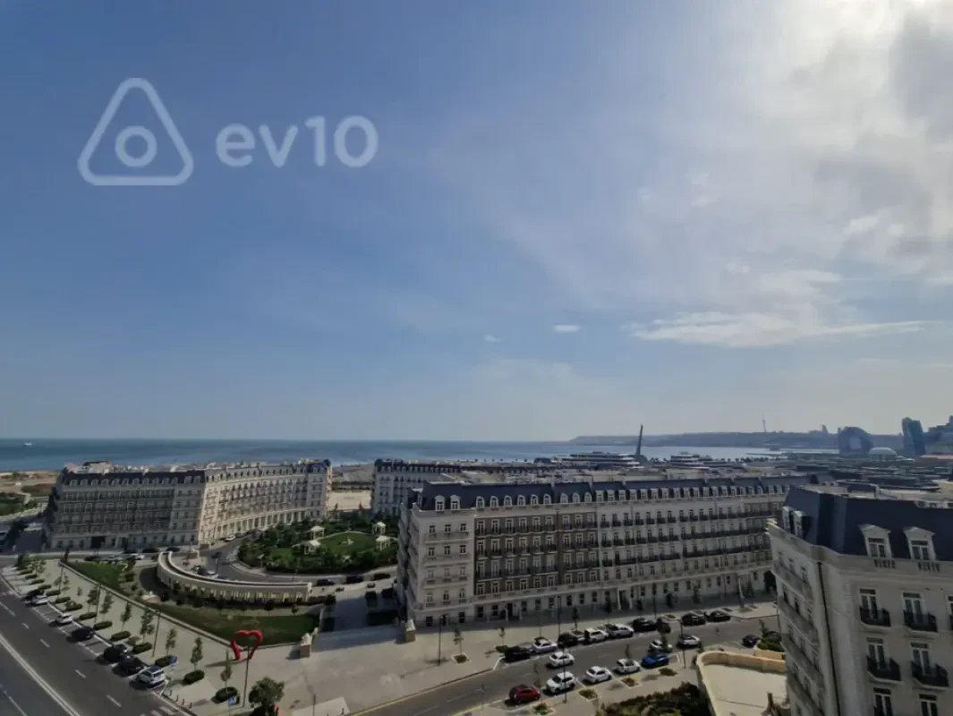 Kirayə verilir 4 otaqlı yeni tikili 210 m²
