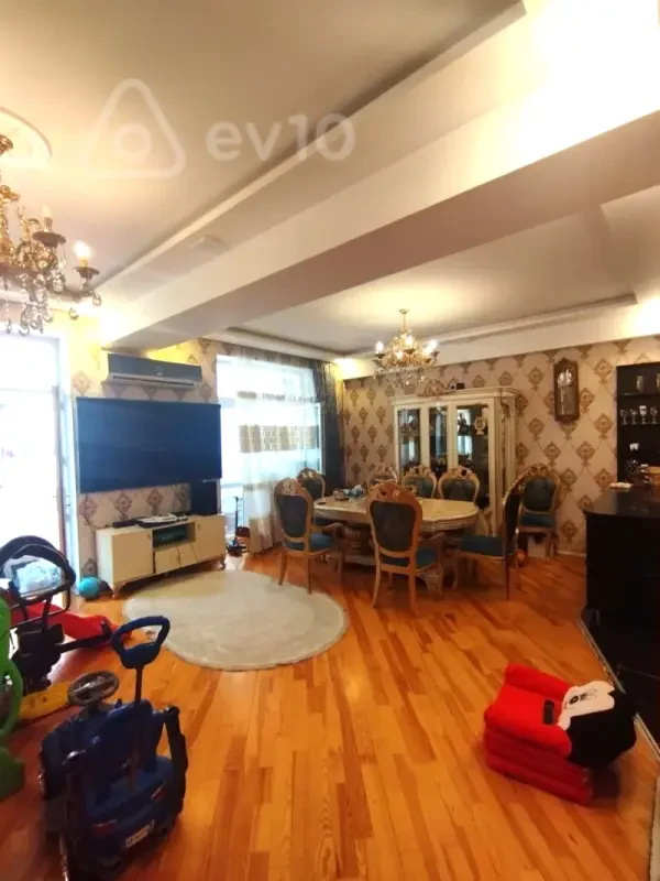 Satılır 3 otaqlı yeni tikili 110 m²