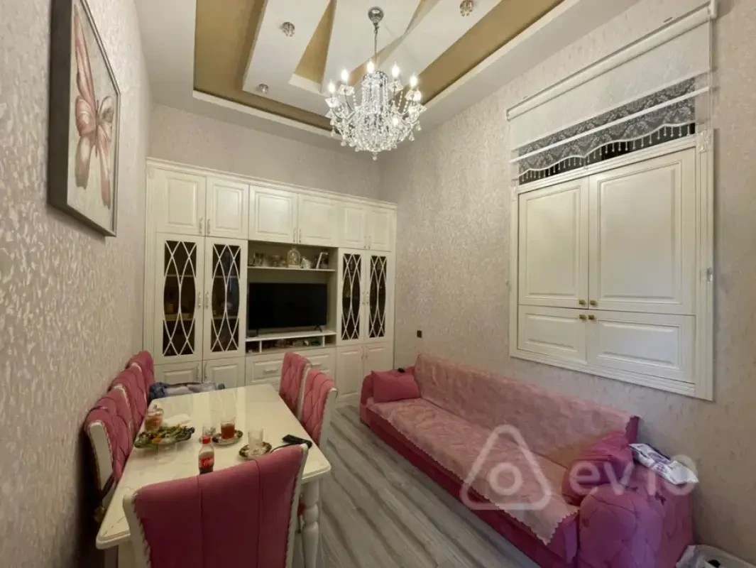 Satılır 2 otaqlı köhnə tikili 30 m²