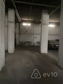 Satılır qaraj 1600 m² — Bakı, Yasamal 1600.00 m²