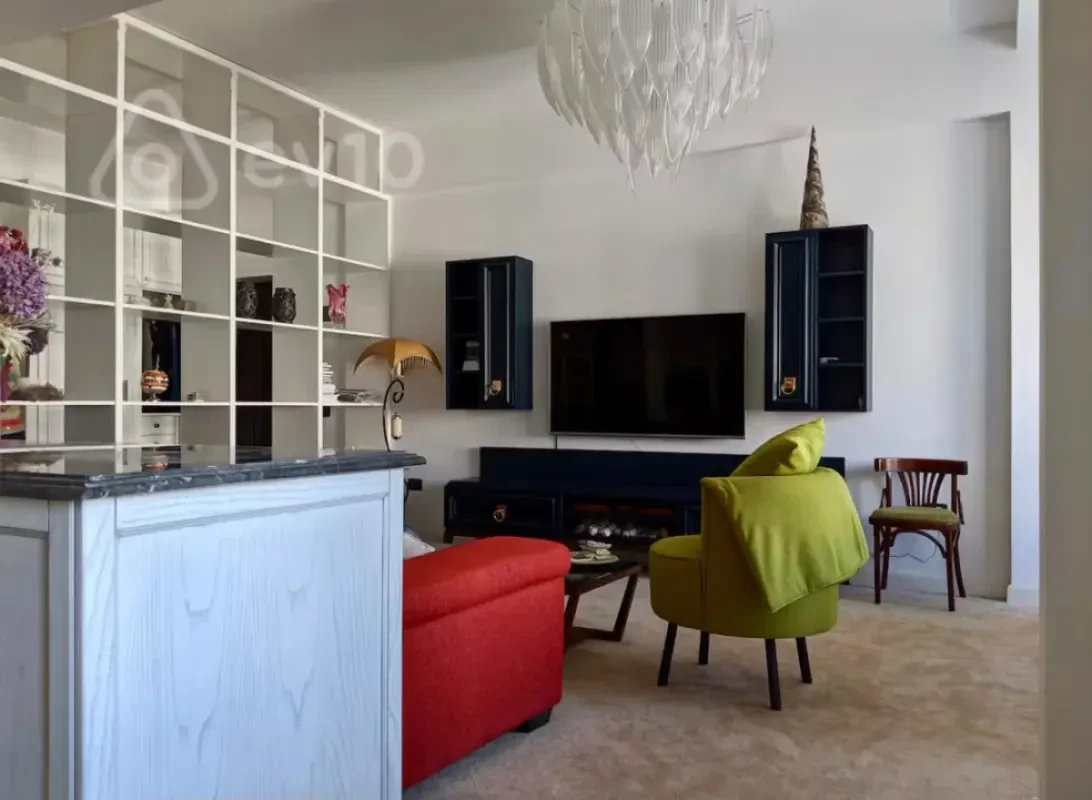 Kirayə verilir 3 otaqlı yeni tikili 120 m²