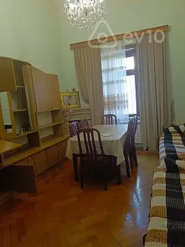Kirayə verilir 3 otaqlı köhnə tikili 65 m² — Bakı, Nəsimi 3 otaq 65.00 m²