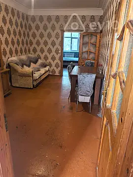 Kirayə verilir 3 otaqlı köhnə tikili 48 m² — Bakı, Nəsimi 3 otaq 48.00 m²