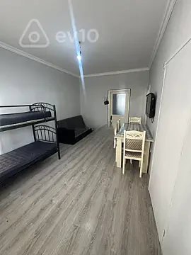 Kirayə verilir 2 otaqlı köhnə tikili 60 m² — Bakı, Nəsimi 2 otaq 60.00 m²